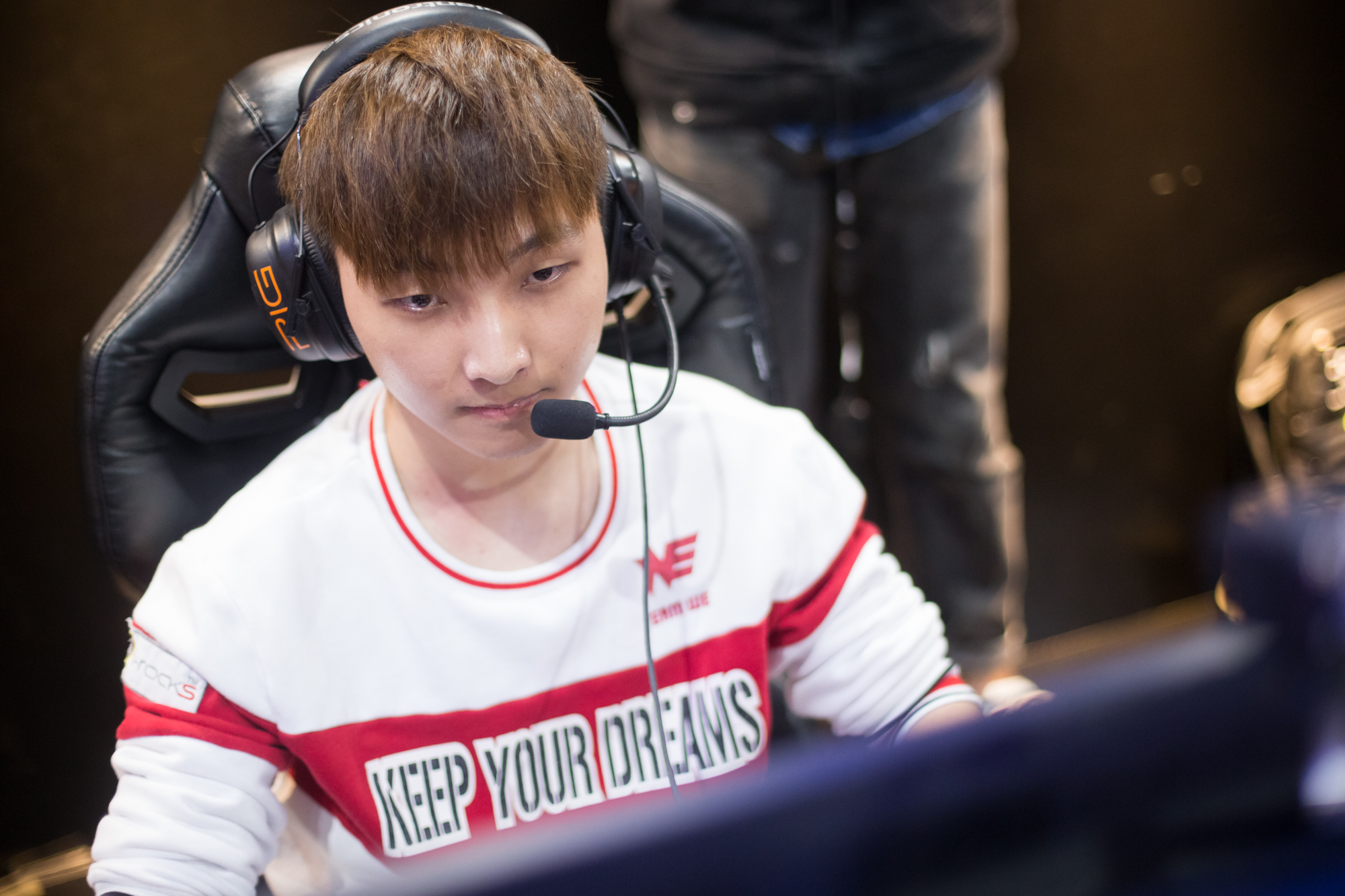 开云体育在线-LGD强势TeamWE,Perkz打破历史纪录