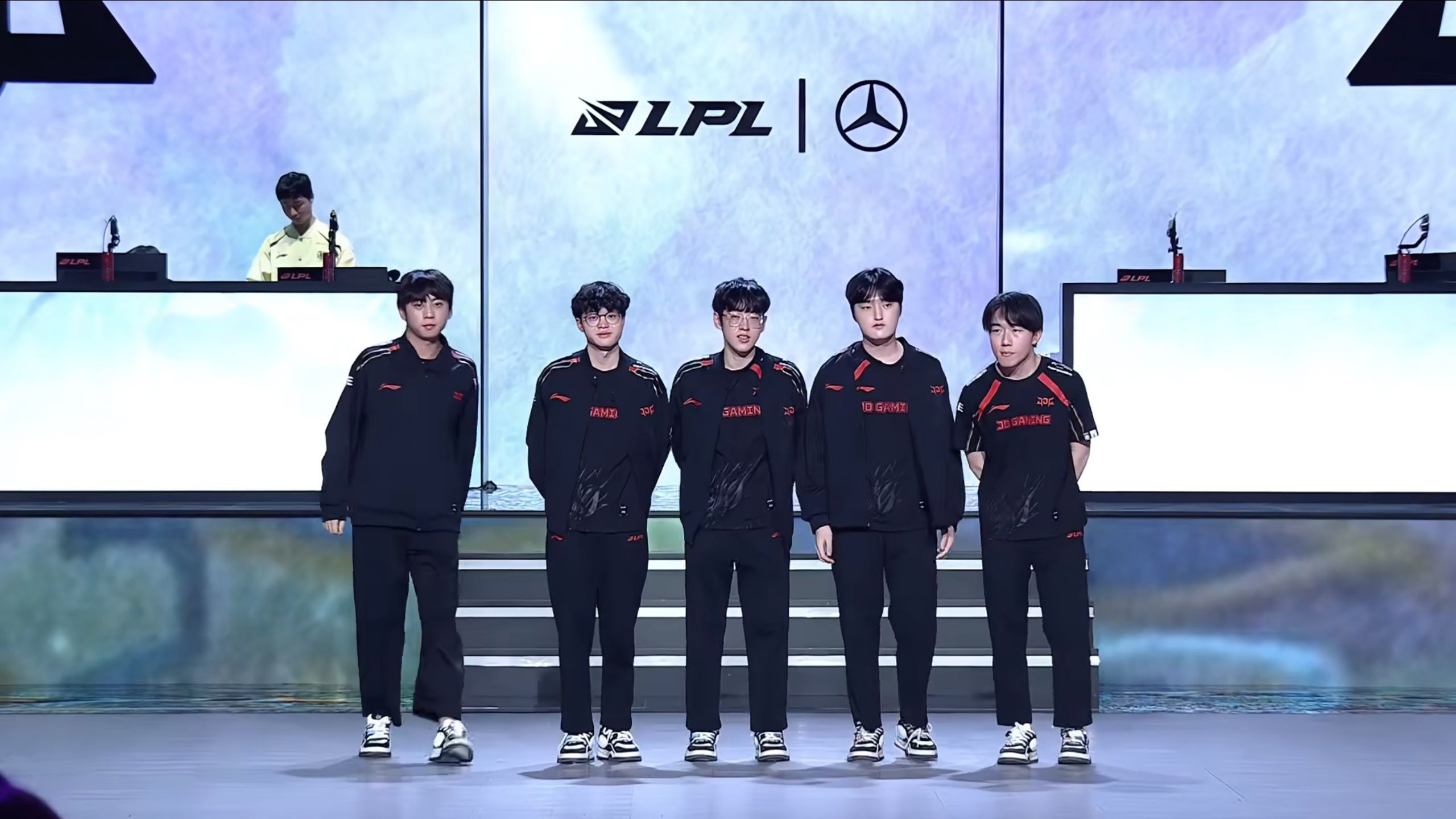 开云官方app入口-JDG爆冷BLG,Jankos惊艳世界的简单介绍