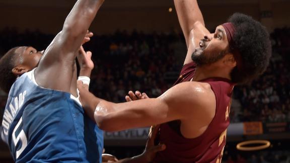 开云体育平台APP-包含雄鹿横扫爵士,拉塞尔爆发神勇的词条