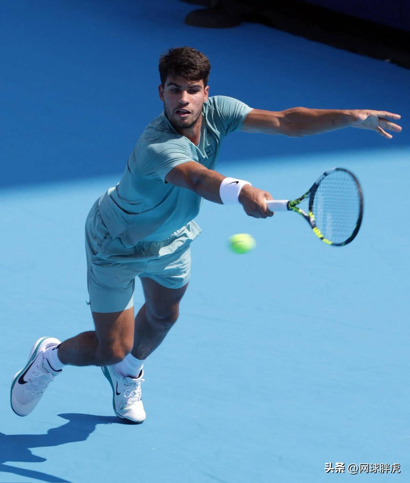 欧洲网球队碾压英国网球队，阿尔卡拉斯高光表现