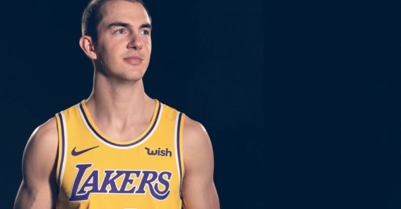 开云足球直播-爵士血洗鹈鹕,卡鲁索惊艳世界