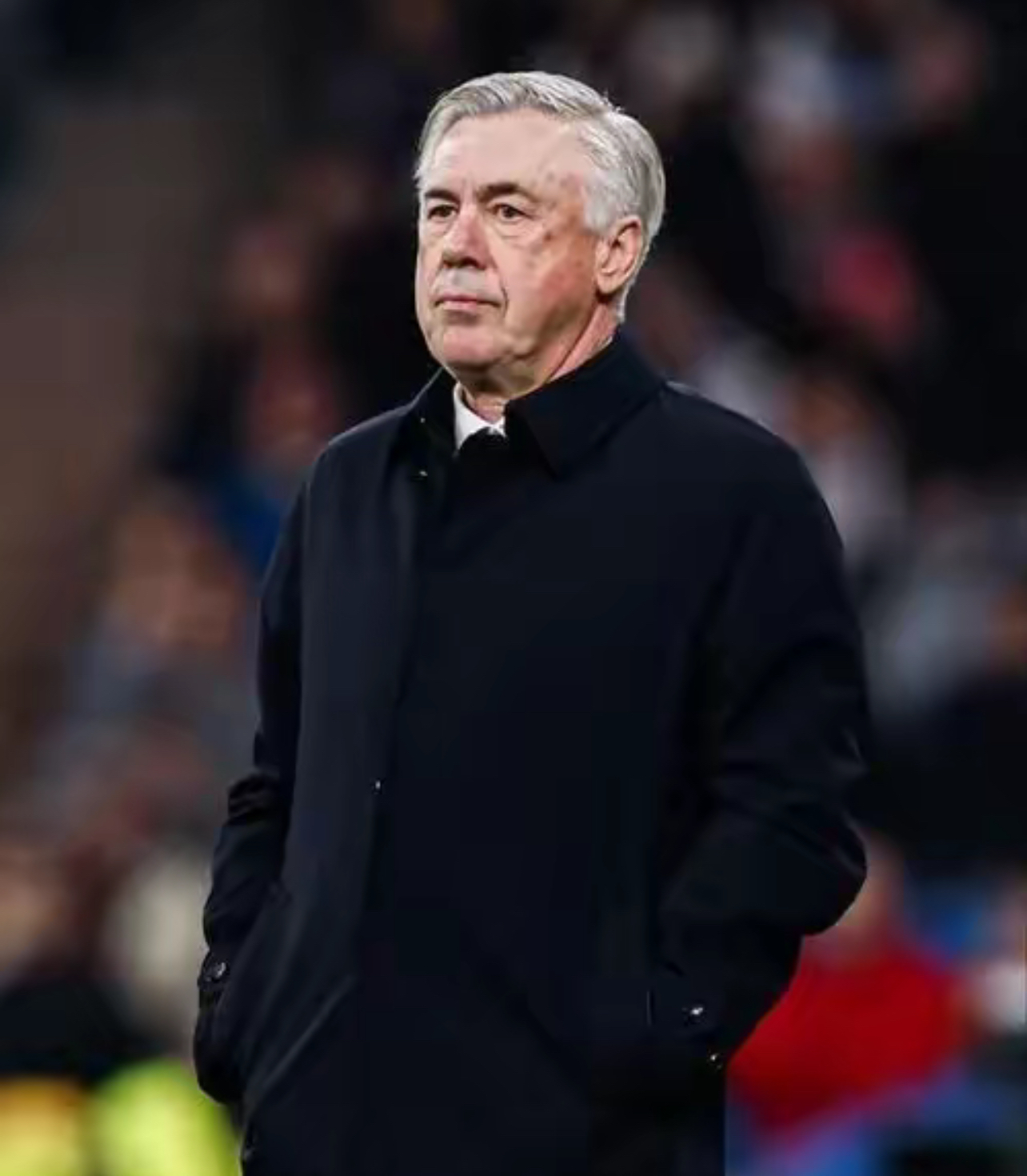 开云体育直播-巴黎圣日耳曼主教练遭批评,球队面临挑战的简单介绍