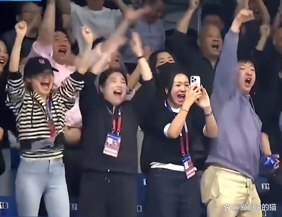 开云足球直播-全国杯连场热战,球员场场拼搏的简单介绍