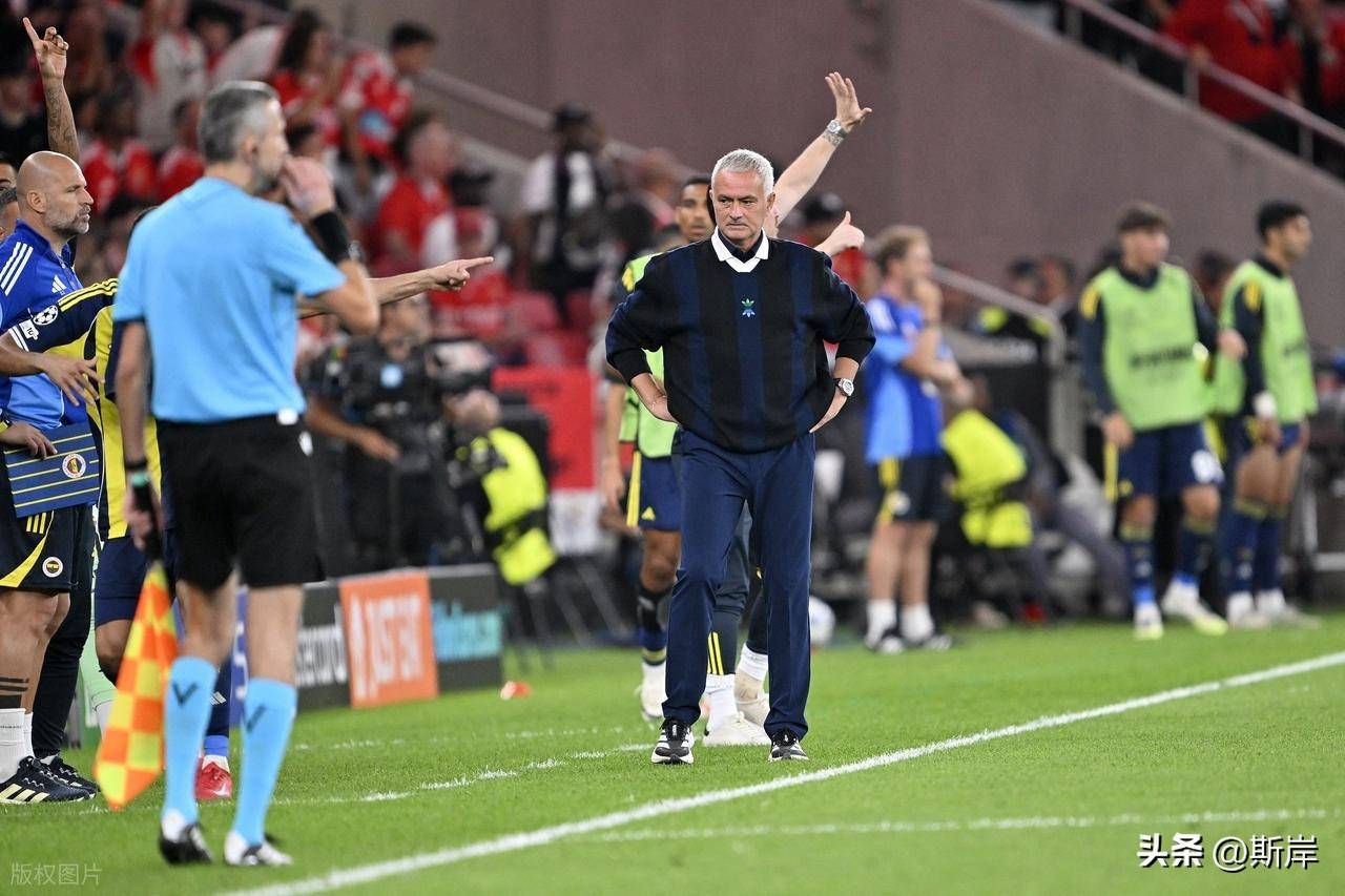 开云体育官网-包含布拉德福德城队披荆斩棘,晋级欧冠决赛的词条