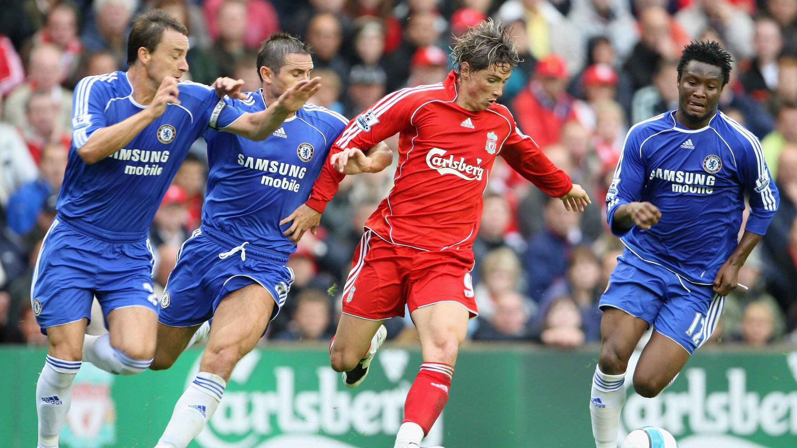 绝地反击！雷诺车队惊天翻盘红牛，汉密尔顿一骑绝尘惊艳四座